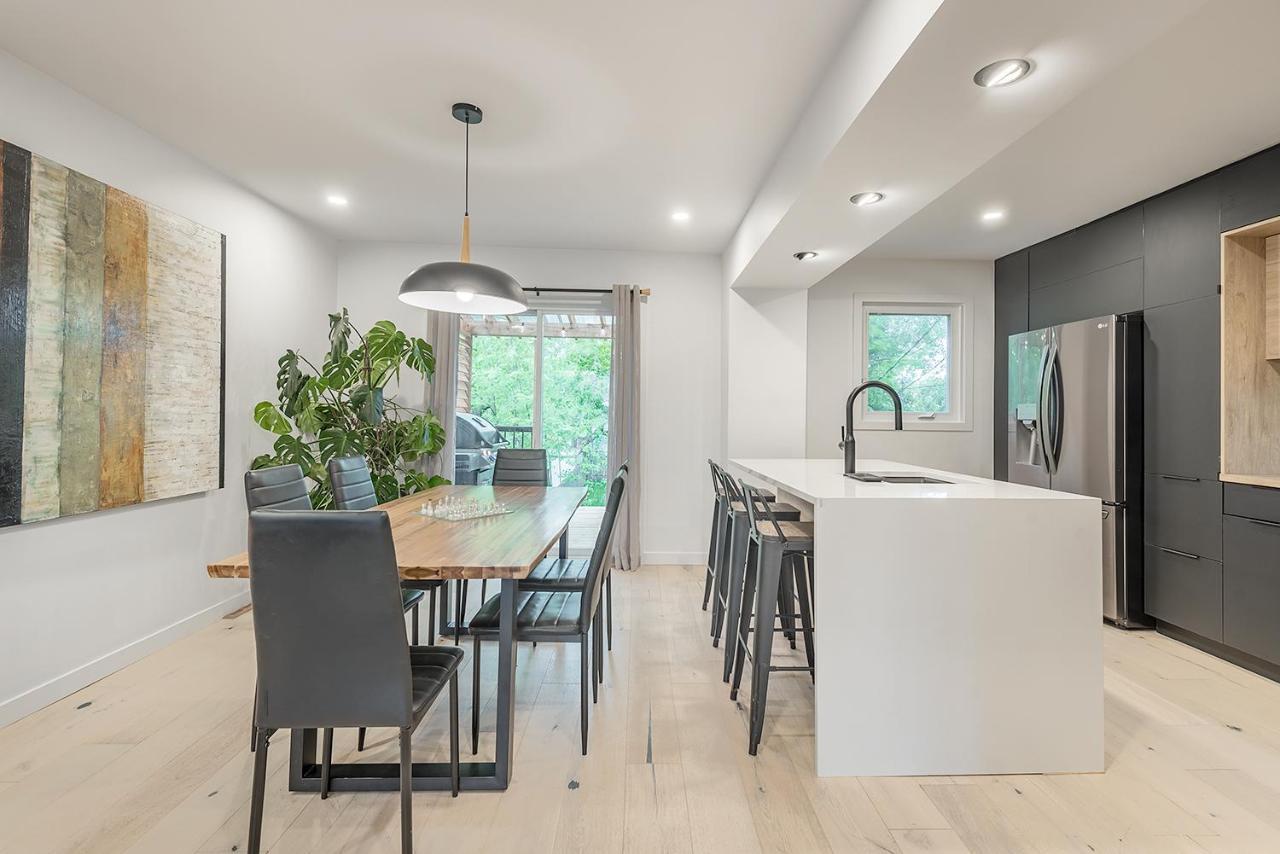 Free Parking Prime Location New Modern Condo Brossard Ngoại thất bức ảnh