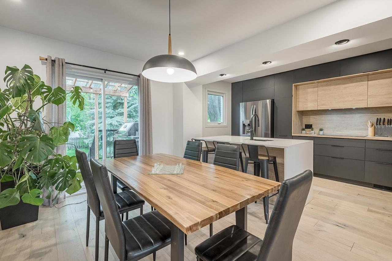 Free Parking Prime Location New Modern Condo Brossard Ngoại thất bức ảnh